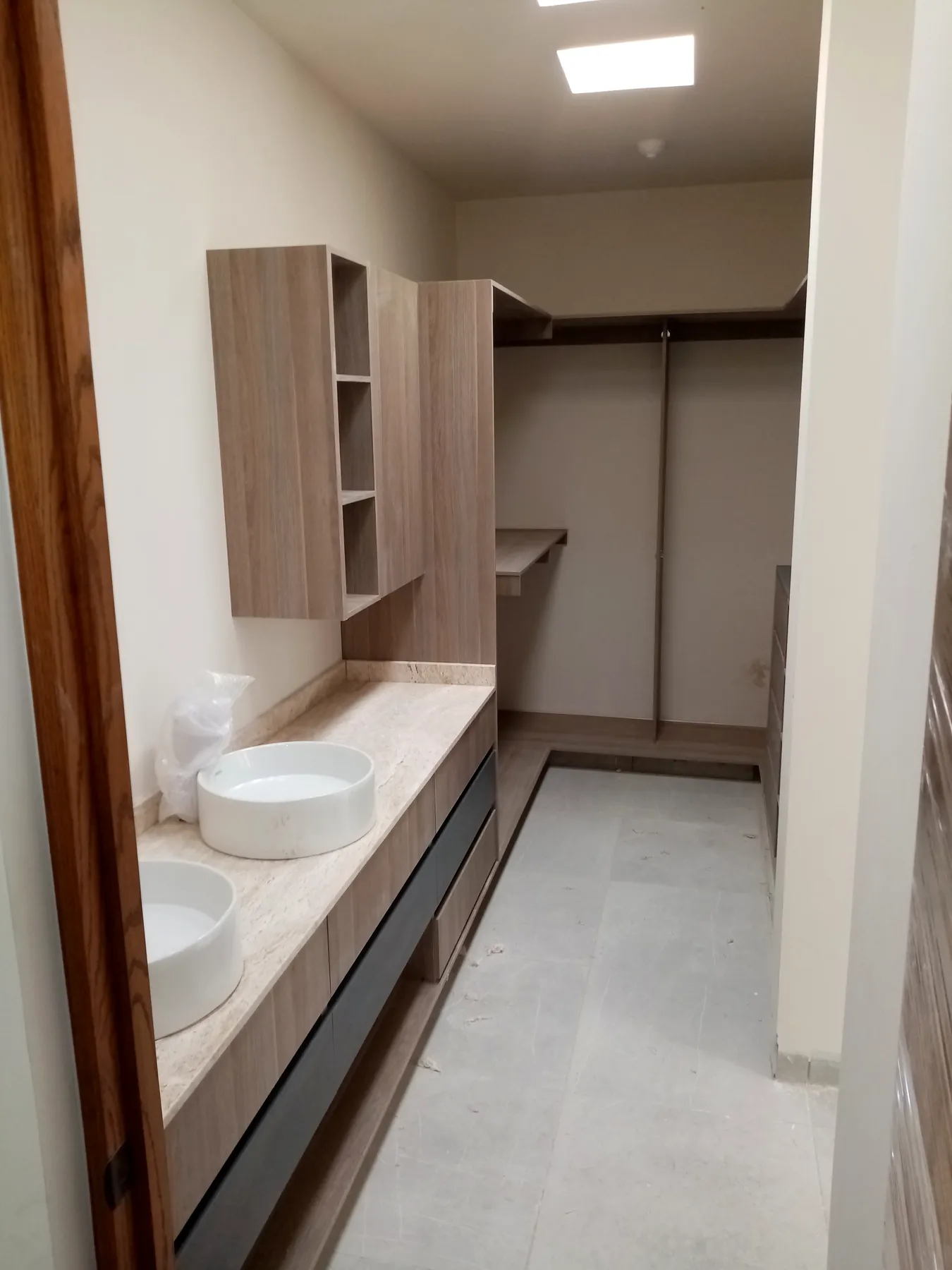Mueble de baño y vestidor a medida